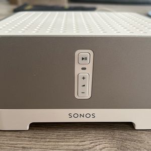 Sonos Connect wireless home audio amplifier
